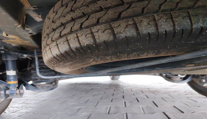 2025 Maruti Invicto ALPHA PLUS 7 STRONG HYBRID , Hybrid, Automatic, 22,707 km, tyre