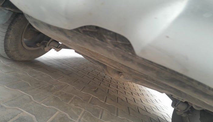 2016 Ford Endeavour TITANIUM 3.2 4X4 AT, Diesel, Automatic, 1,73,239 km, tyre