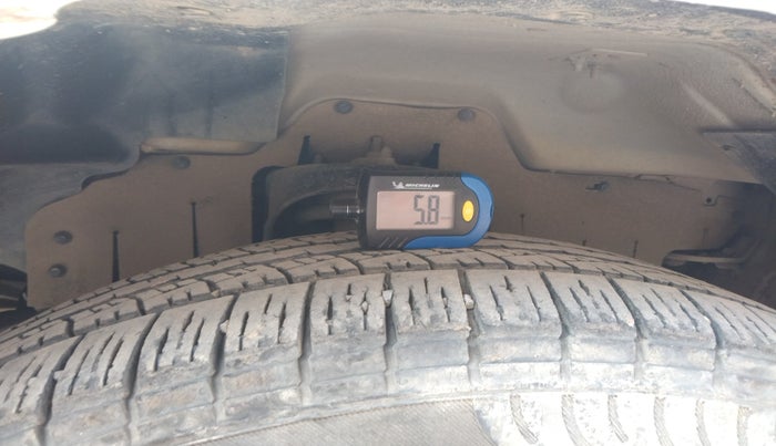 2016 Mahindra Scorpio S10, Diesel, Manual, 2,35,294 km, tyre