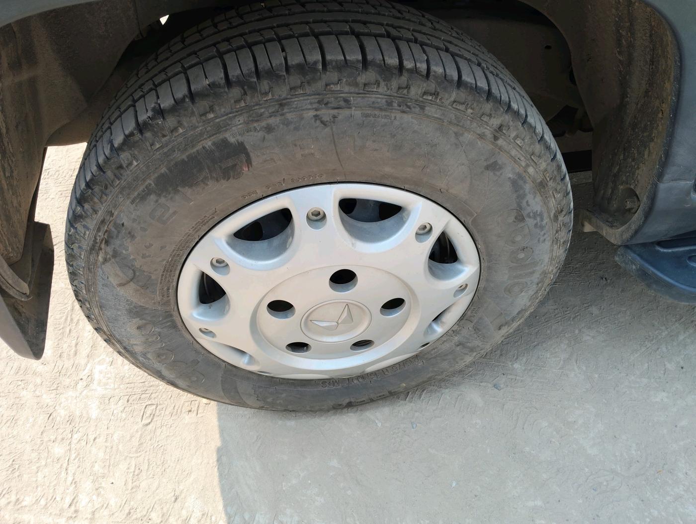 2023 Mahindra BOLERO NEO N 8, Diesel, Manual, 17,302 km, tyre