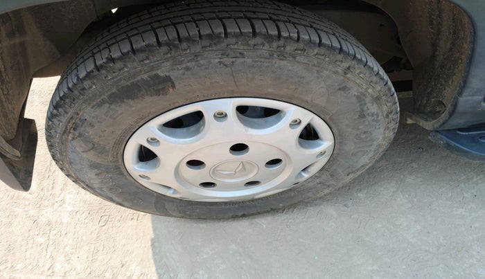 2023 Mahindra BOLERO NEO N 8, Diesel, Manual, 17,302 km, tyre