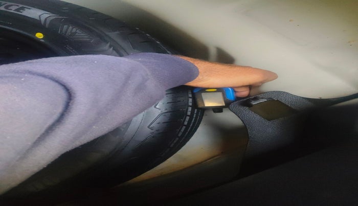 2023 Maruti FRONX ALPHA 1.0 TURBO MT, Petrol, Manual, 60,986 km, tyre