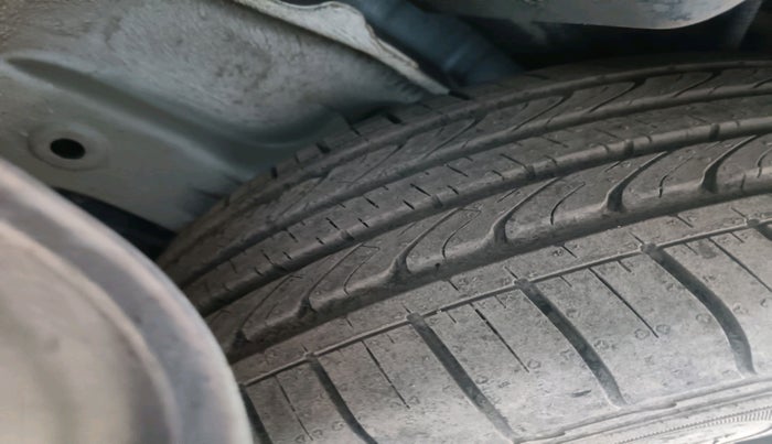 2019 MG HECTOR SMART 2.0 DIESEL, Diesel, Manual, 1,19,081 km, tyre