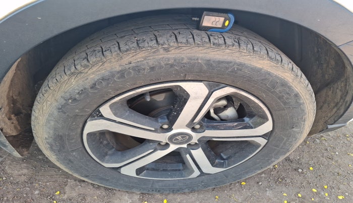 2021 Tata NEXON XZ PLUS PETROL, Petrol, Manual, 62,516 km, tyre