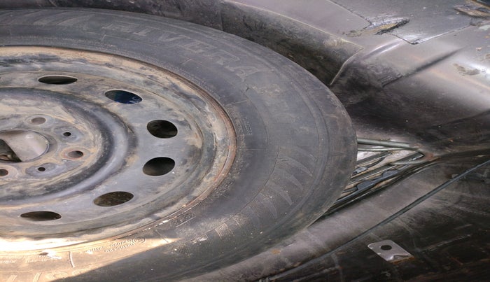 2016 Tata Tiago XT DIESEL, Diesel, Manual, 76,563 km, tyre