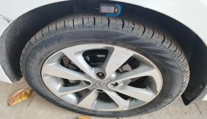 2017 Hyundai Elite i20 ASTA 1.4 CRDI (O), Diesel, Manual, 1,25,027 km, tyre