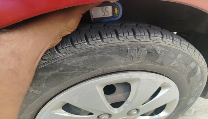 2012 Hyundai i10 SPORTZ 1.2 AT, Petrol, Automatic, 83,273 km, tyre