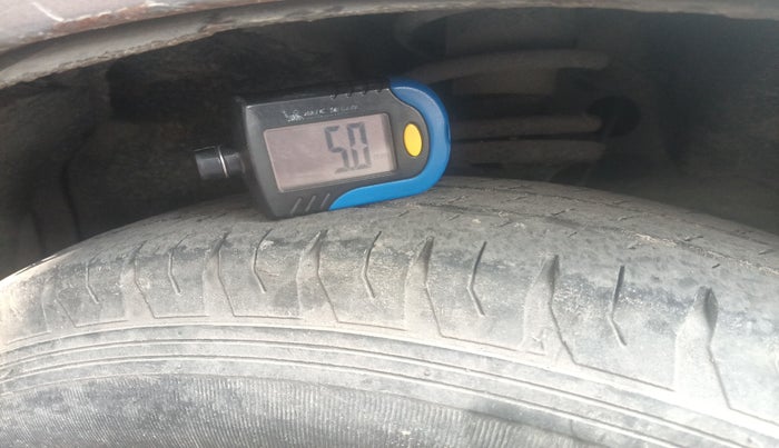 2014 Maruti Wagon R 1.0 LXI, Petrol, Manual, 94,910 km, tyre