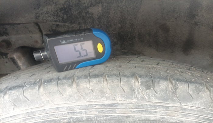 2014 Maruti Wagon R 1.0 LXI, Petrol, Manual, 94,910 km, tyre