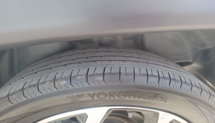 2022 Jeep Compass LIMITED (O) 2.0 DIESEL, Diesel, Manual, 48,403 km, tyre