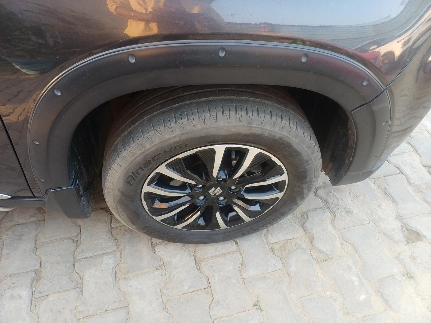 2022 Maruti Vitara Brezza ZXI PLUS, Petrol, Manual, 22,676 km, tyre