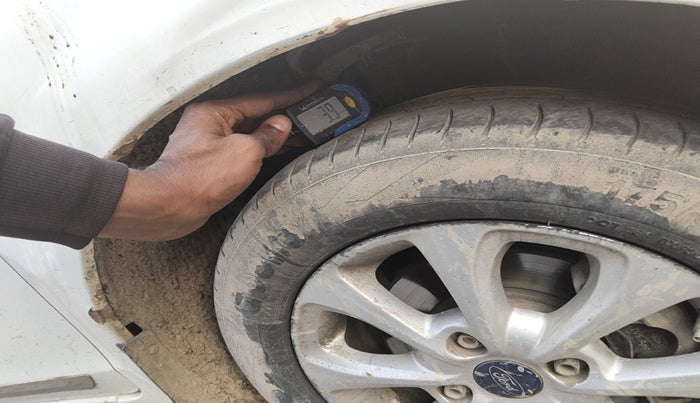 2015 Ford Classic 1.4 TITANIUM DIESEL, Diesel, Manual, 1,45,740 km, tyre