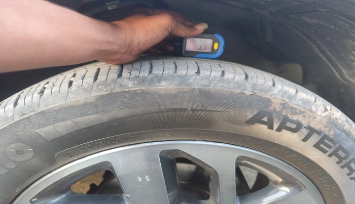 2023 Tata Harrier XZA PLUS 2.0L DARK EDITION, Diesel, Automatic, 34,323 km, tyre