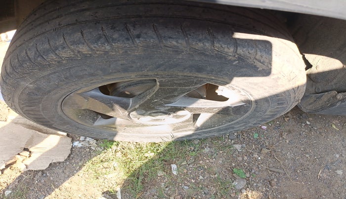 2014 Renault Duster 110 PS RXL DIESEL, Diesel, Manual, 1,34,145 km, tyre