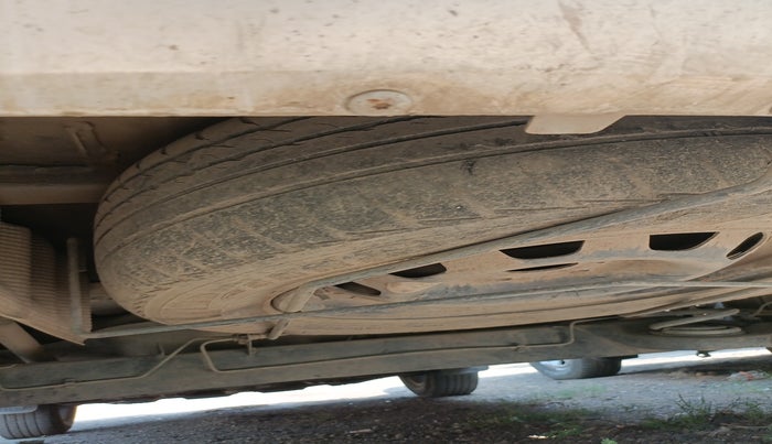 2014 Renault Duster 110 PS RXL DIESEL, Diesel, Manual, 1,34,145 km, tyre