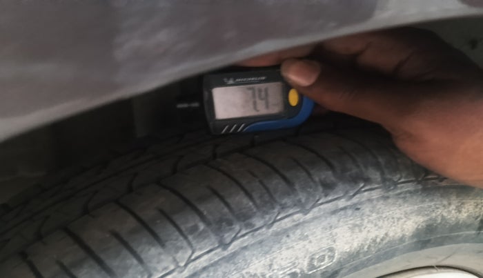 2018 Tata Tiago XE PETROL, Petrol, Manual, 15,420 km, tyre