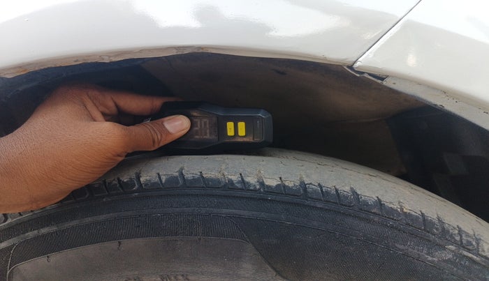 2012 Maruti Ritz VDI, Diesel, Manual, 1,34,957 km, tyre