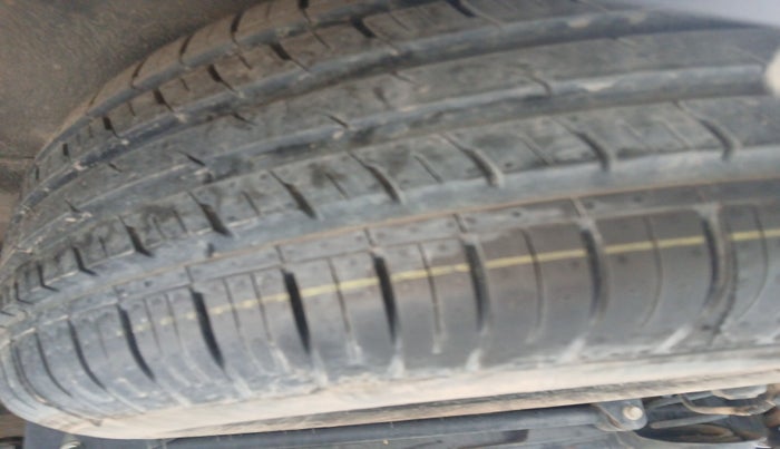 2023 Tata Safari XTA PLUS DARK EDITION, Diesel, Automatic, 62,366 km, tyre