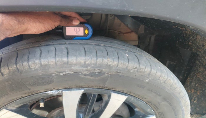 2017 Maruti Vitara Brezza VDI (O), Diesel, Manual, 89,181 km, tyre