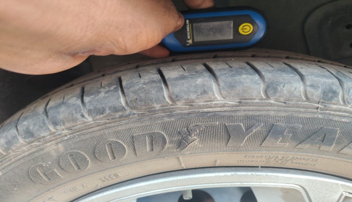 2023 Tata NEXON XM PLUS SUNROOF PETROL, Petrol, Manual, 58,394 km, tyre