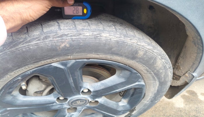 2023 Tata NEXON XZA PLUS LUX SUNROOF DARK PETROL, Petrol, Automatic, 34,008 km, tyre