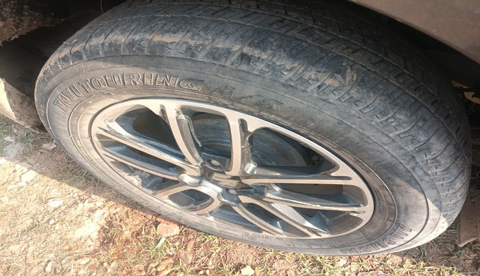 2016 Maruti Baleno DELTA PETROL 1.2, Petrol, Manual, 1,00,139 km, tyre