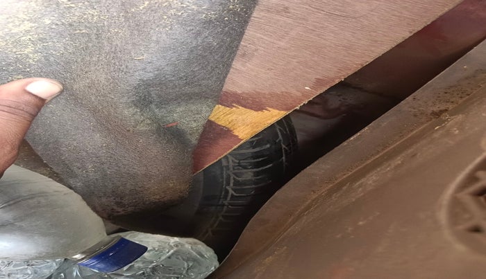 2011 Hyundai i10 MAGNA 1.2, Petrol, Manual, 1,11,357 km, tyre