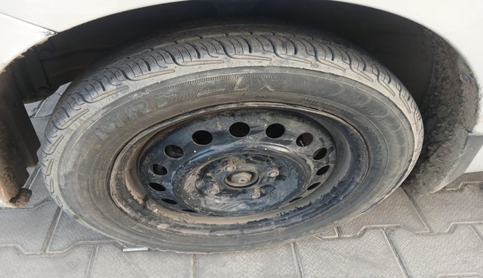 2011 Maruti Wagon R 1.0 VXI, Petrol, Manual, 79,800 km, tyre