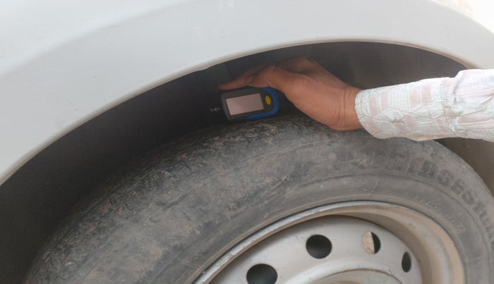 2011 Maruti Swift LDI, Diesel, Manual, 1,95,536 km, tyre