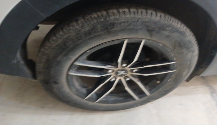 2018 Hyundai Creta E PLUS 1.4 DIESEL, Diesel, Manual, 1,30,333 km, tyre