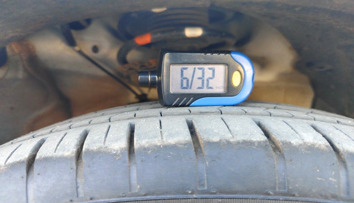 2020 Hyundai Elite i20 SPORTZ PLUS 1.2, Petrol, Manual, 70,363 km, tyre