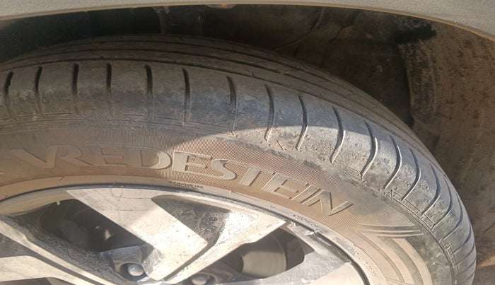 2023 KIA SONET HTX 1.5 AT, Diesel, Automatic, 46,666 km, tyre