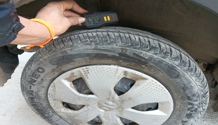 2022 Maruti Alto K10 VXI CNG, Petrol, Manual, 83,976 km, tyre