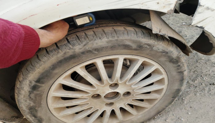 2014 Tata Zest XE 75PS DIESEL, Diesel, Manual, 2,01,359 km, tyre