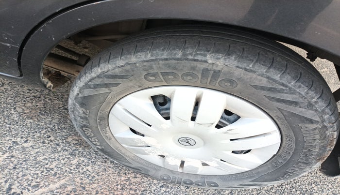 2019 Maruti Alto VXI, Petrol, Manual, 1,07,757 km, tyre