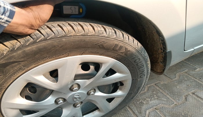 2017 Hyundai Grand i10 SPORTZ 1.2 KAPPA VTVT, Petrol, Manual, 54,298 km, tyre