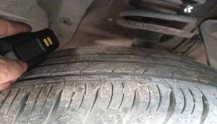 2019 Maruti Vitara Brezza ZDI, Diesel, Manual, 1,19,555 km, tyre