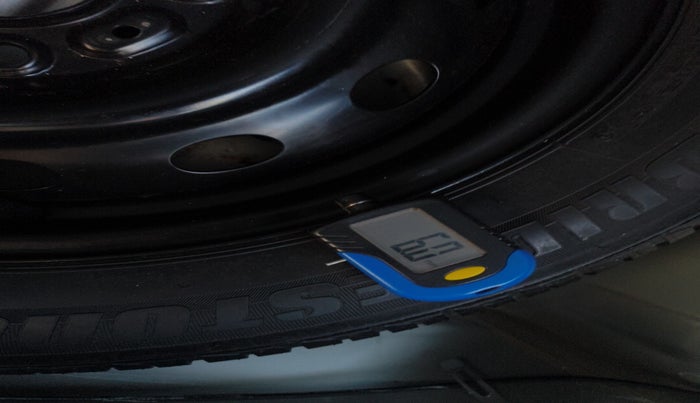 2016 Tata Tiago XZ PETROL, Petrol, Manual, 56,387 km, tyre