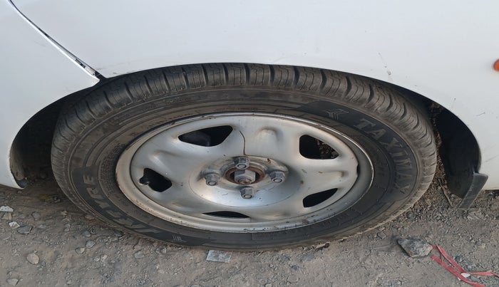 2014 Chevrolet Beat PS DIESEL, Diesel, Manual, 1,16,359 km, tyre