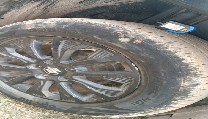 2020 Maruti Vitara Brezza ZXI, Petrol, Manual, 68,240 km, tyre