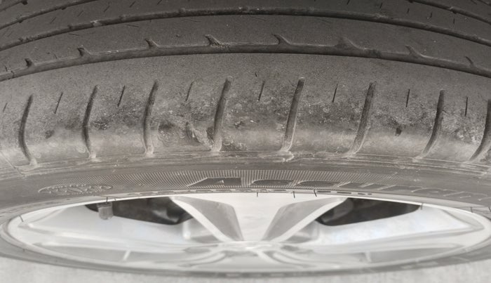 2018 Hyundai Verna 1.6 VTVT SX O, Petrol, Manual, 83,149 km, tyre