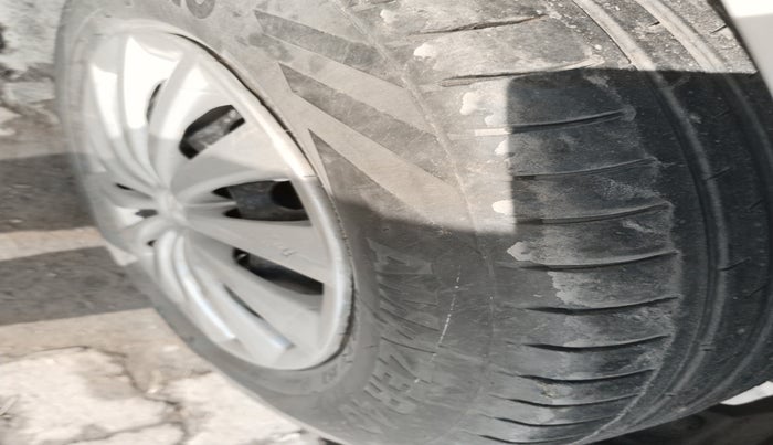 2016 Maruti Swift Dzire VDI, Diesel, Manual, 93,756 km, tyre