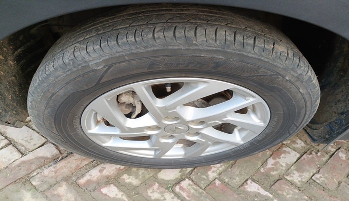 2022 Mahindra XUV300 W8 1.5 DIESEL, Diesel, Manual, 82,875 km, tyre