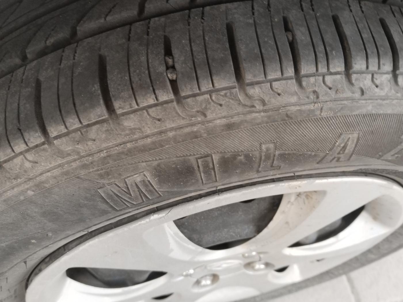 2013 Hyundai Verna FLUIDIC 1.6 CRDI SX AT, Diesel, Automatic, 49,884 km, tyre