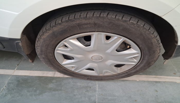 2018 Ford Ecosport TREND+ 1.5L DIESEL, Diesel, Manual, 50,825 km, tyre