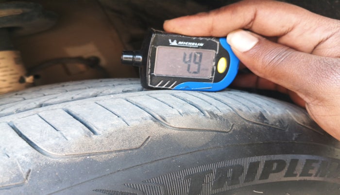 2023 Tata NEXON PURE 1.2 PETROL, Petrol, Manual, 43,521 km, tyre