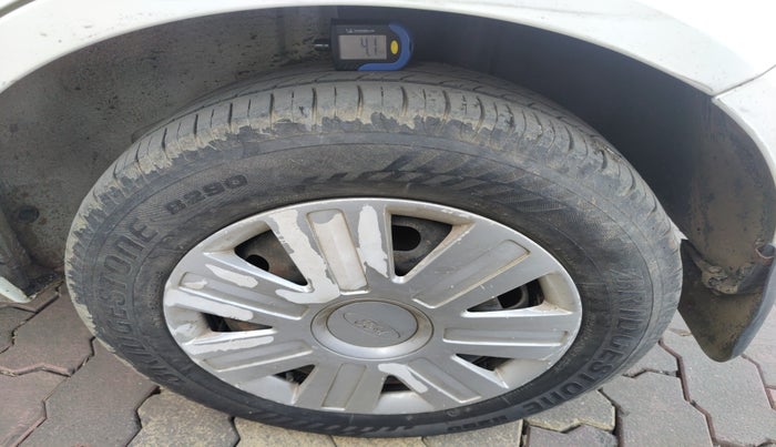 2012 Ford Figo LXI 1.4 DIESEL, Diesel, Manual, 80,780 km, tyre