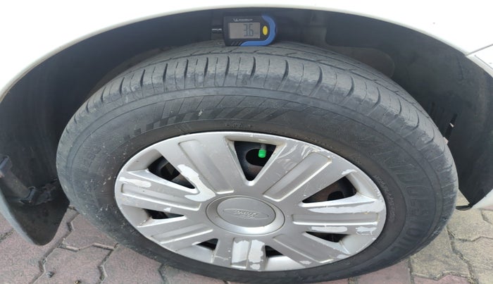 2012 Ford Figo LXI 1.4 DIESEL, Diesel, Manual, 80,780 km, tyre