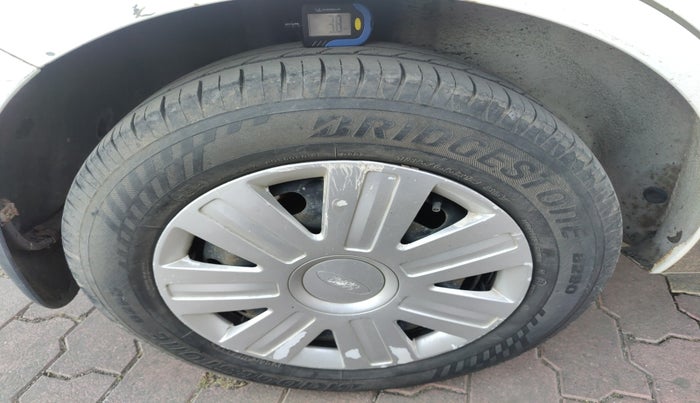 2012 Ford Figo LXI 1.4 DIESEL, Diesel, Manual, 80,780 km, tyre