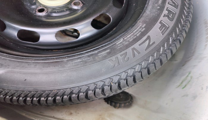 2012 Ford Figo LXI 1.4 DIESEL, Diesel, Manual, 80,780 km, tyre